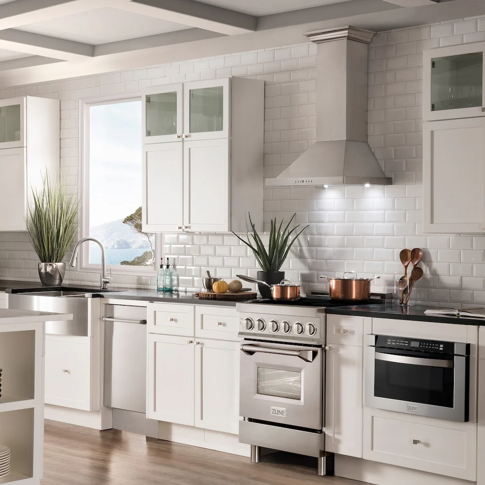 ZLINE 24 in. 2.8 cu. ft. Legacy Induction Range with 4 Element Cooktop and Electric Convection Oven in Stainless Steel, Open Box-Great Condition - Image 3