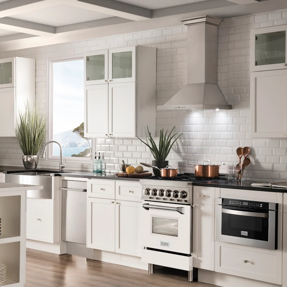 ZLINE 24 in. 2.8 cu. ft. Legacy Dual Fuel Range with 4 Burner Gas Cooktop and Electric Convection Oven in Stainless Steel and White Matte Door (RA-WM-24) - Image 2