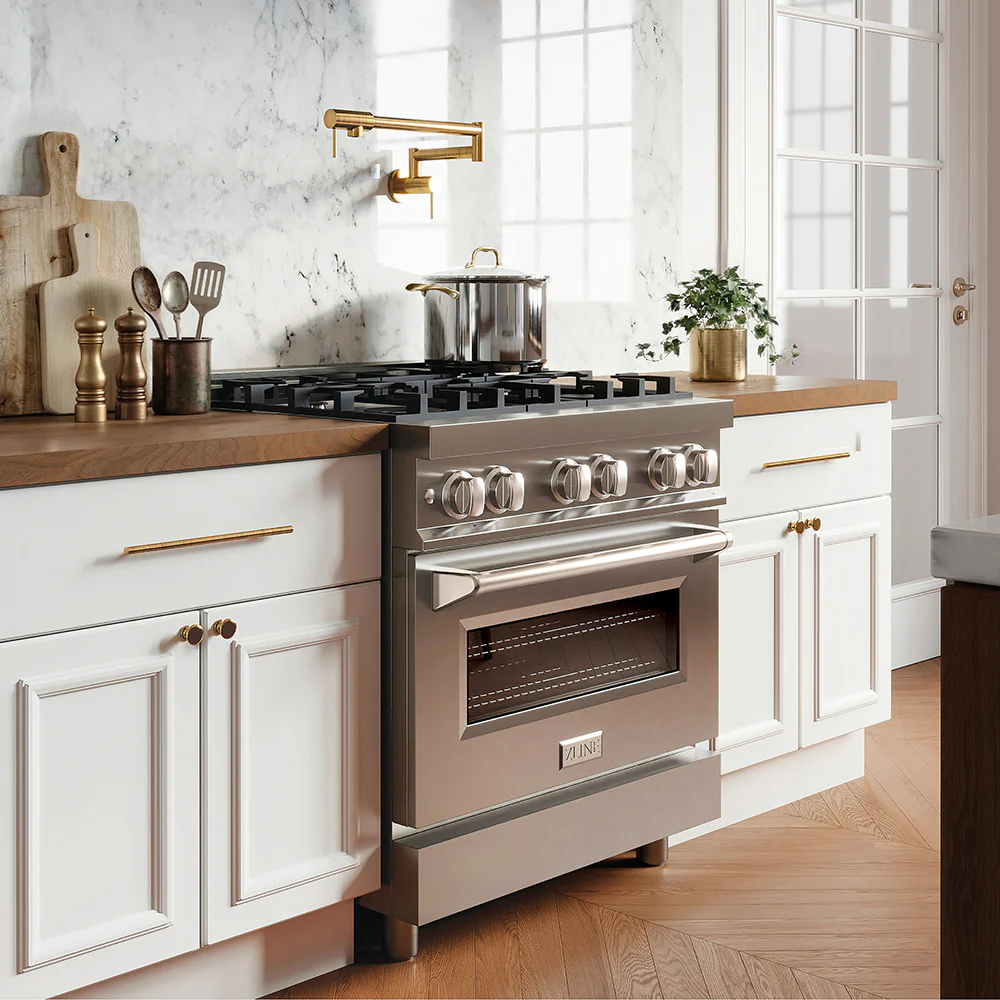 ZLINE 30 in. 4.0 cu. ft. Legacy Dual Fuel Range with 4 Burner Gas Cooktop and Electric Convection Oven in Stainless Steel, Open Box-Good Condition - Image 15