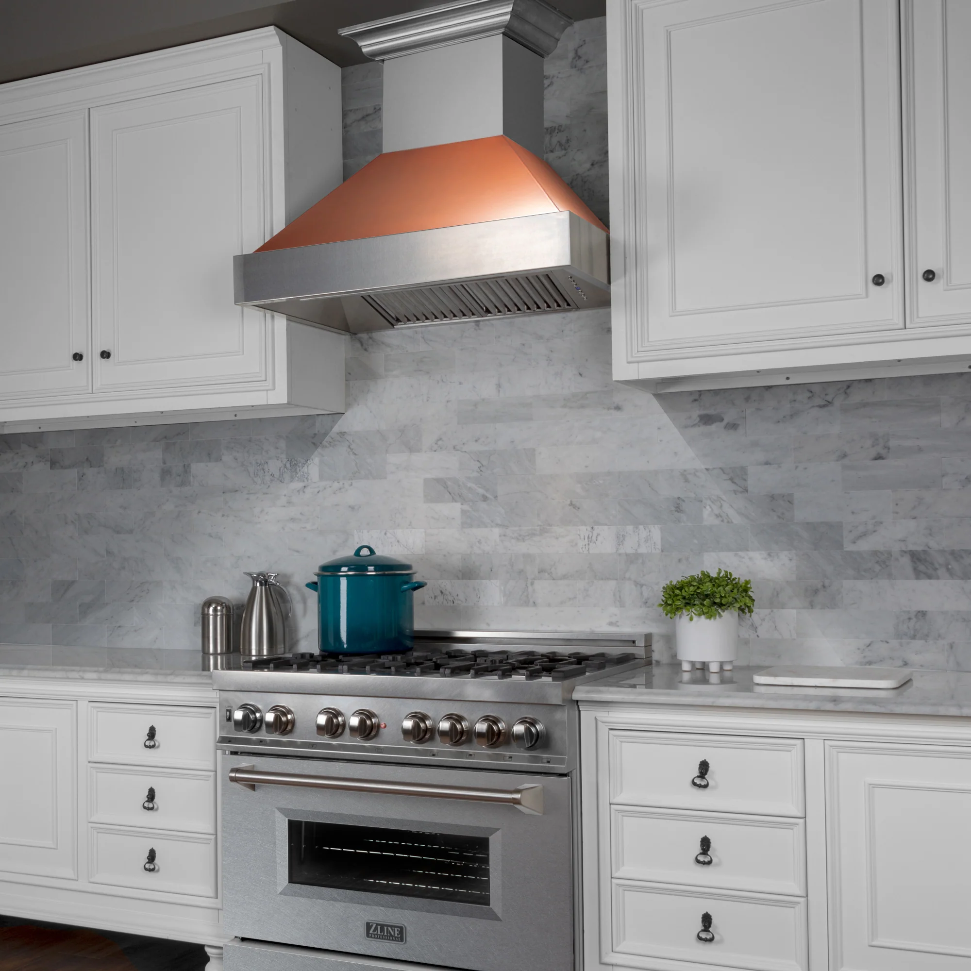 30" Ducted Fingerprint Resistant Stainless Steel Range Hood with Copper Shell (8654C-30) - Image 2