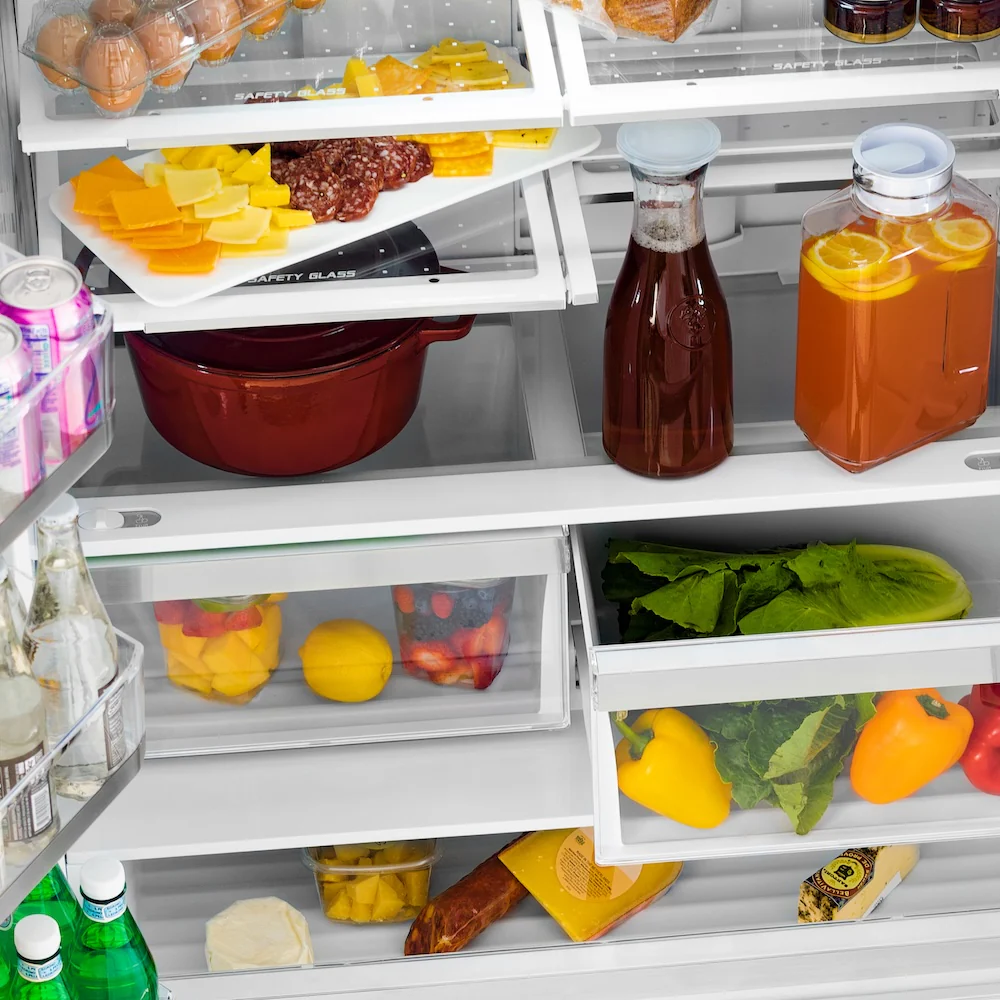 ZLINE 36 in. 22.5 cu. ft. Counter-Depth French Door Refrigerator with Ice Maker in Fingerprint-Resistant Black Stainless Steel (RFM-36-BS) - Image 14