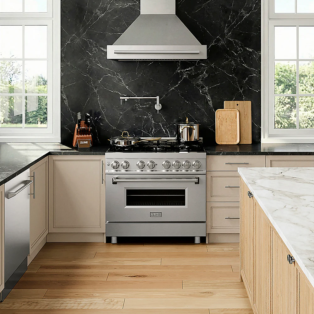 ZLINE 36 in. 4.6 cu. ft. Legacy Dual Fuel Range with 6 Burner Gas Cooktop and Electric Convection Oven in Stainless Steel, Open Box-Great Condition - Image 17