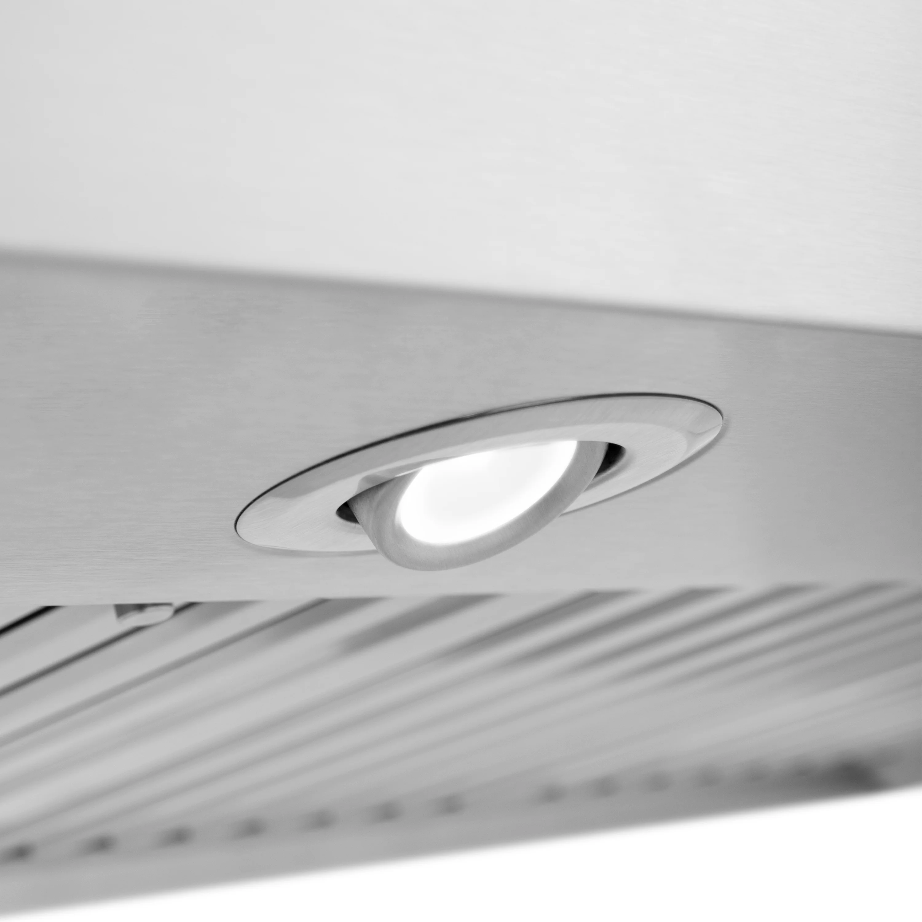 ZLINE 36 in. Convertible Vent Wall Mount Range Hood in Stainless Steel Handle, Open Box-Great Condition - Image 7