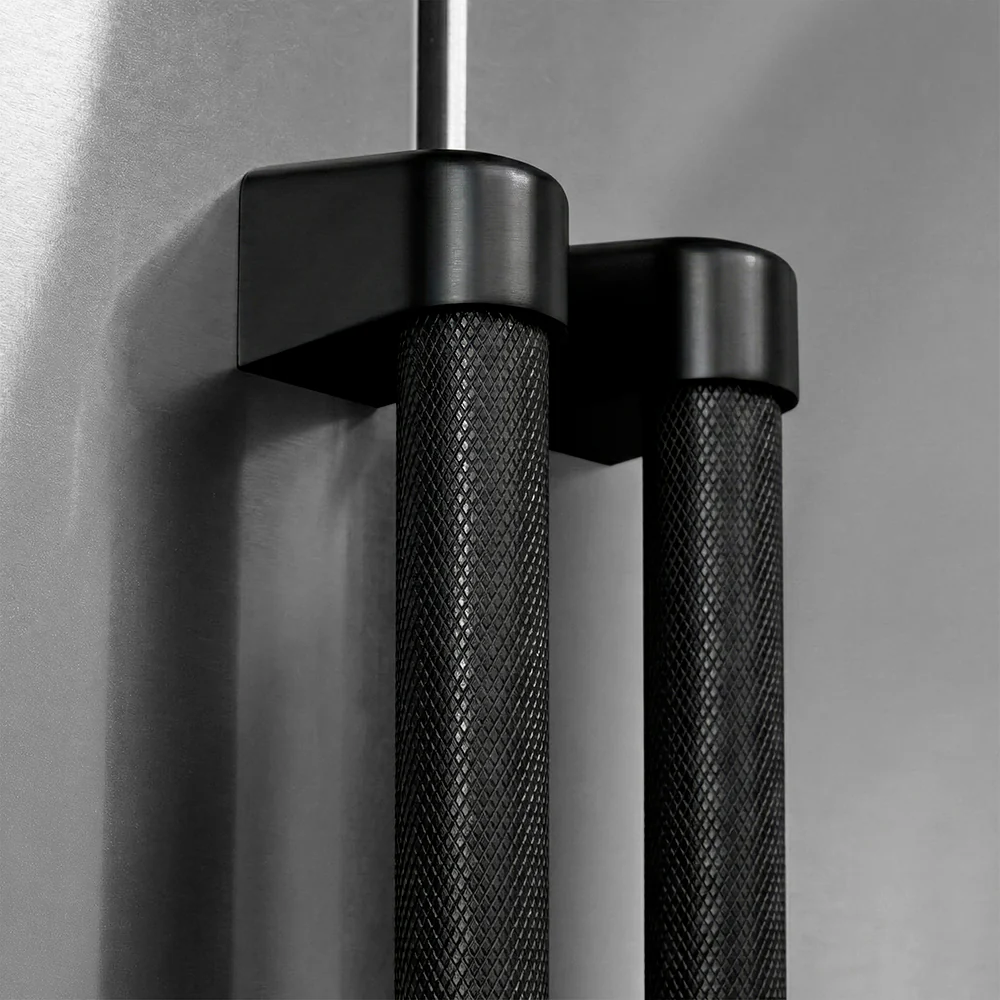 ZLINE 36 in. Freestanding French Door Refrigerator Helix Handles (Set of 4) in Black Stainless Steel (RFMHZ-36-K-BS) - Image 2
