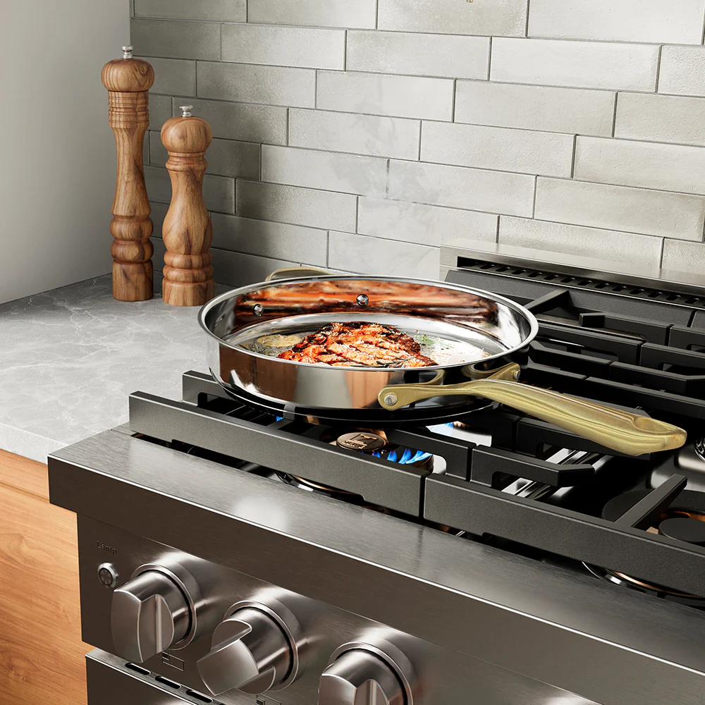 ZLINE 36 in. 5.2 cu. ft. Paramount Dual Fuel Range with 6 Burner DuoPro™ Cooktop and Electric Convection Oven in Stainless Steel (PSDR36) - Image 3