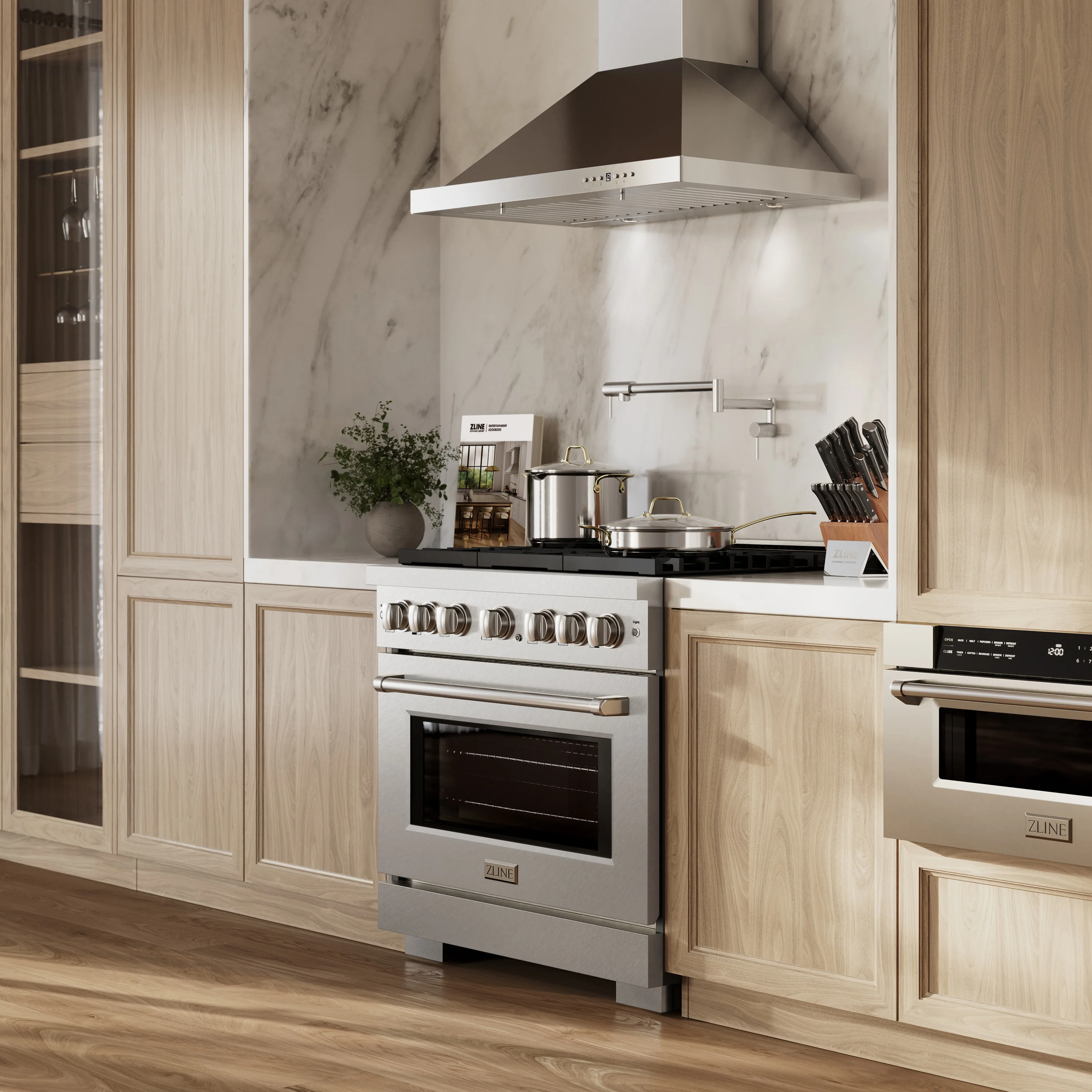ZLINE 36 in. 5.2 cu. ft. Paramount Dual Fuel Range with Gas Cooktop and Electric Convection Oven in Satin Stainless Steel with 6 Brass Burners (SDRS-BR-36) - Image 17