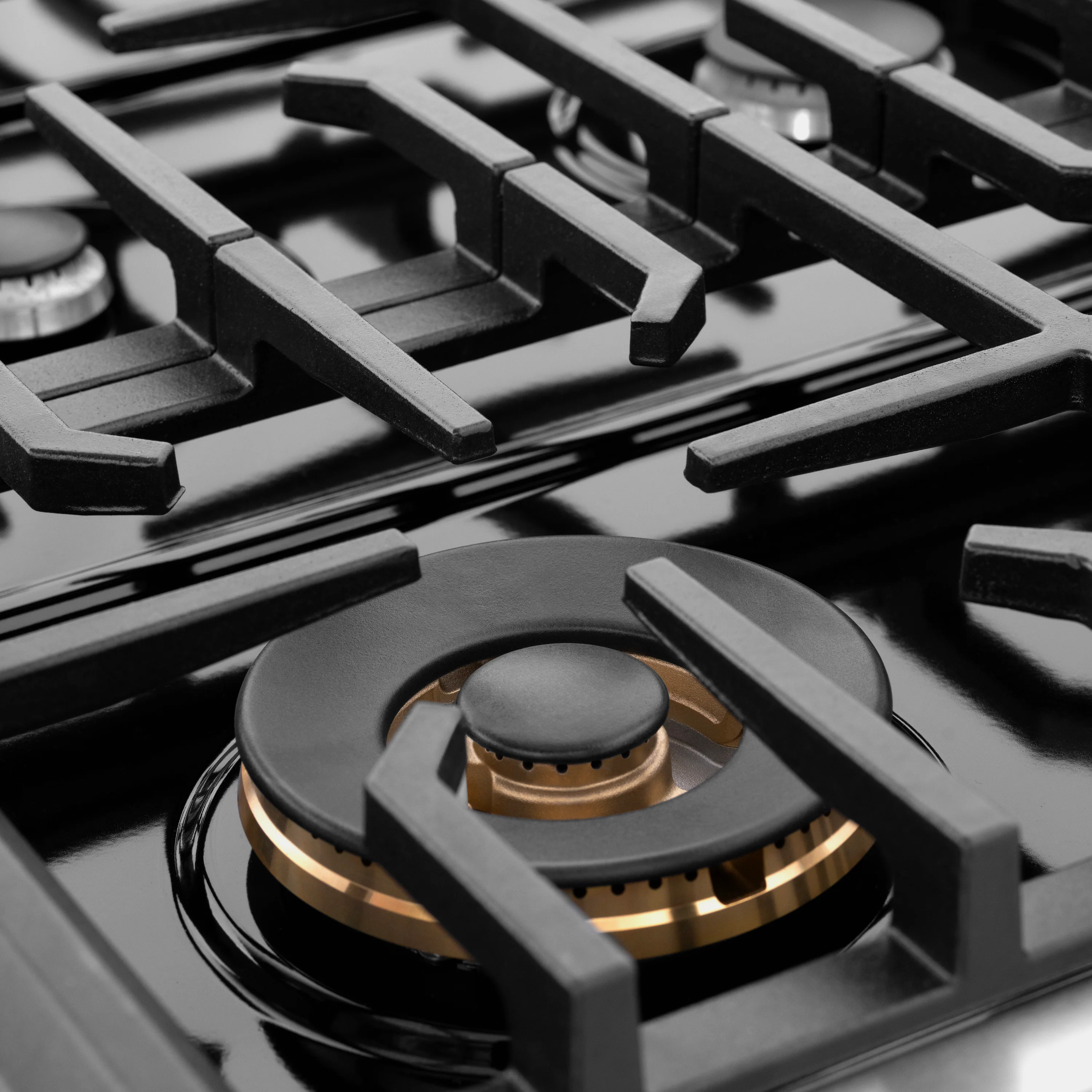 ZLINE 36 in. 5.2 cu. ft. Paramount Dual Fuel Range with 6 Burner Gas Cooktop and Electric Convection Oven in Stainless Steel with White Matte Door (SDR-WM-36) - Image 8