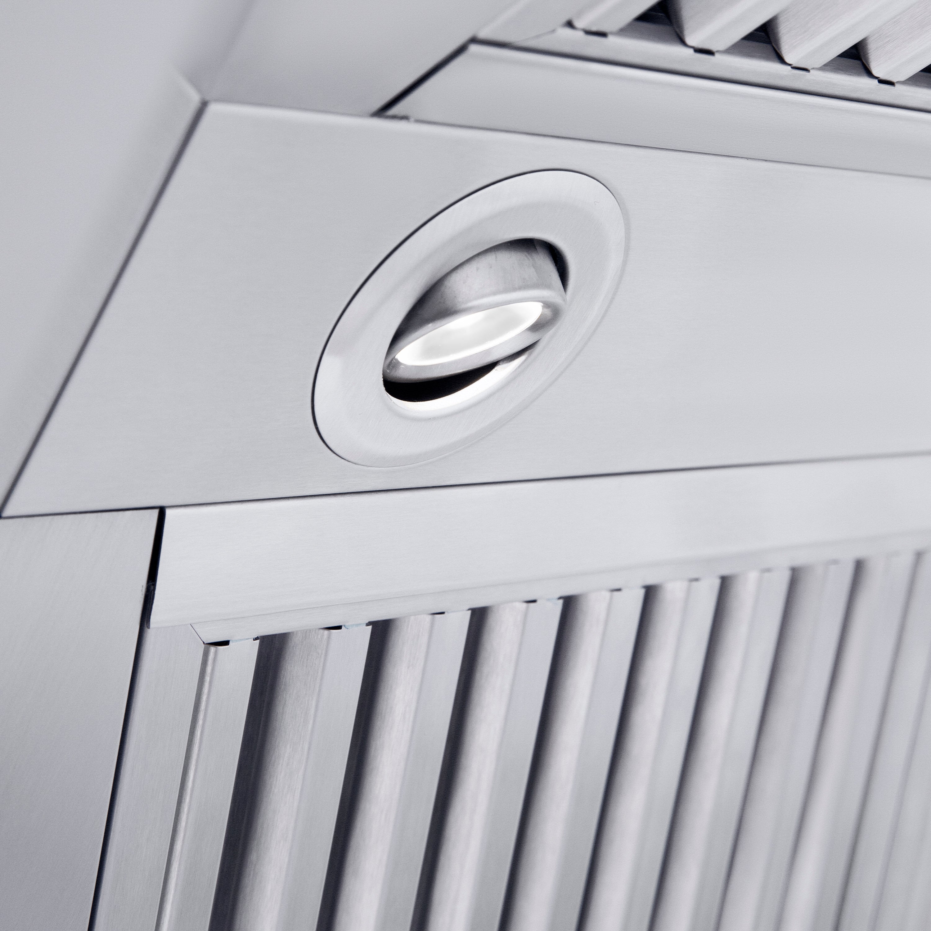 ZLINE 36" Professional Convertible Vent Wall Mount Range Hood in Stainless Steel (587-36) - Image 6