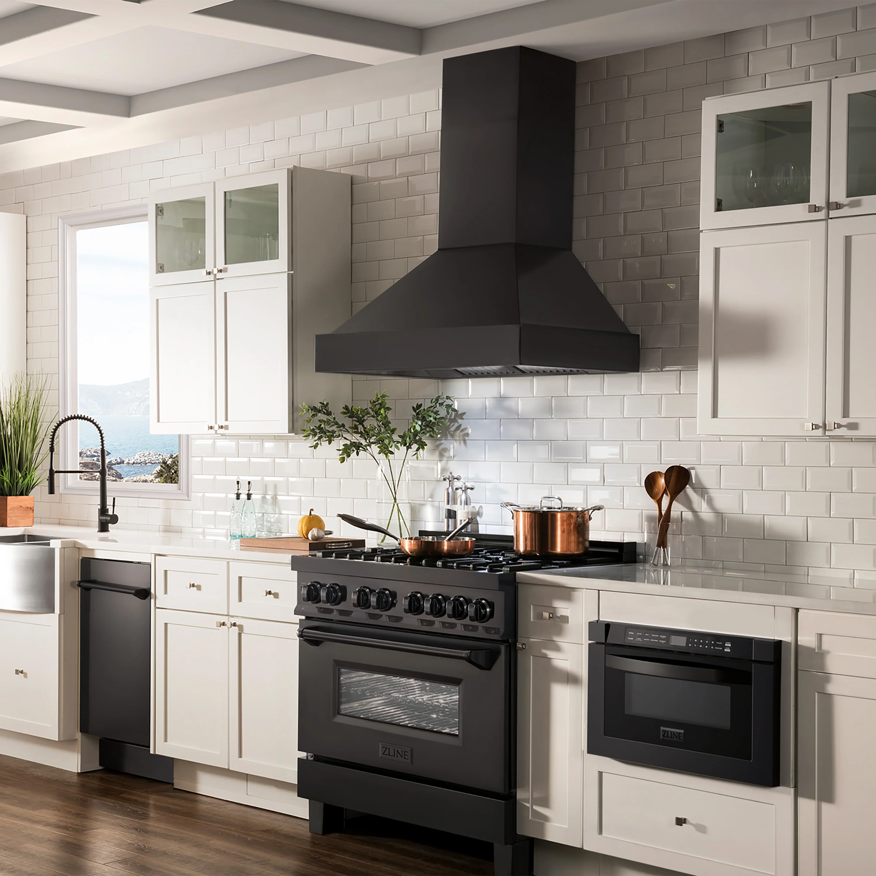 ZLINE 36" Ducted Vent Black Stainless Steel Wall Mount Range Hood (BS655N-36) - Image 2