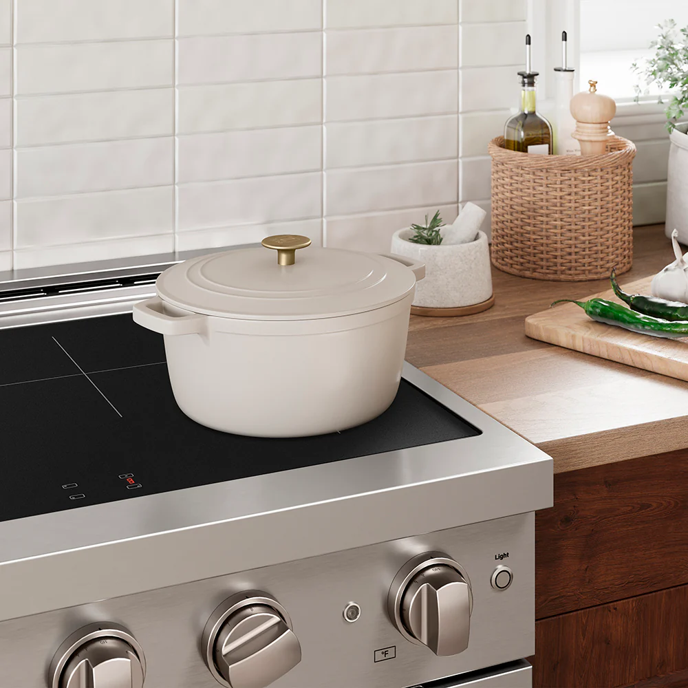 ZLINE 5-Piece Enameled Cast Iron Cookware Set in White Matte (CWSETS-WM-5) - Image 9