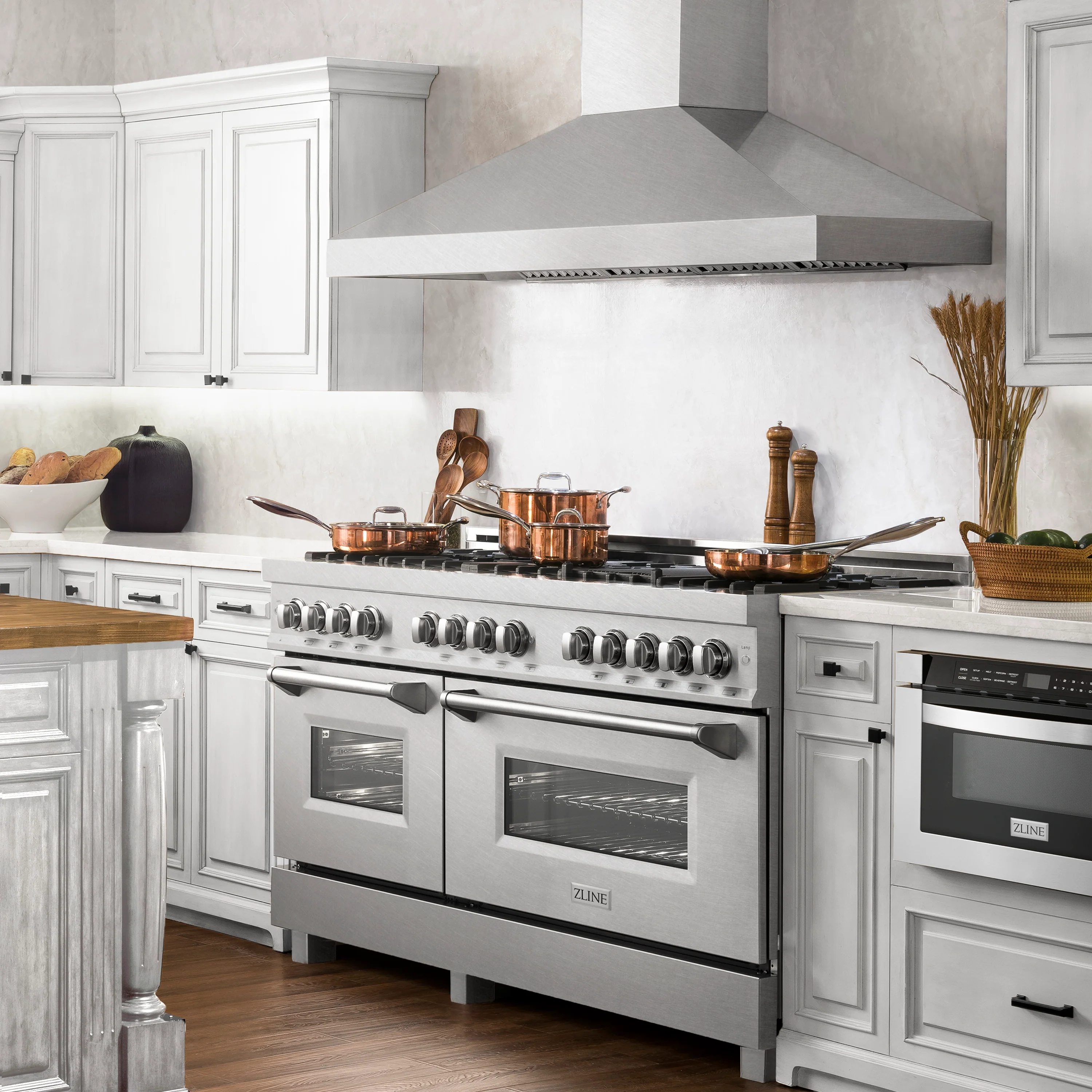 ZLINE 60 in. 7.4 cu. ft. Legacy Dual Fuel Range with Gas Cooktop and 2 Electric Convection Ovens in Satin Stainless Steel with 8 Brass Burners (RAS-SN-BR-60) - Image 23