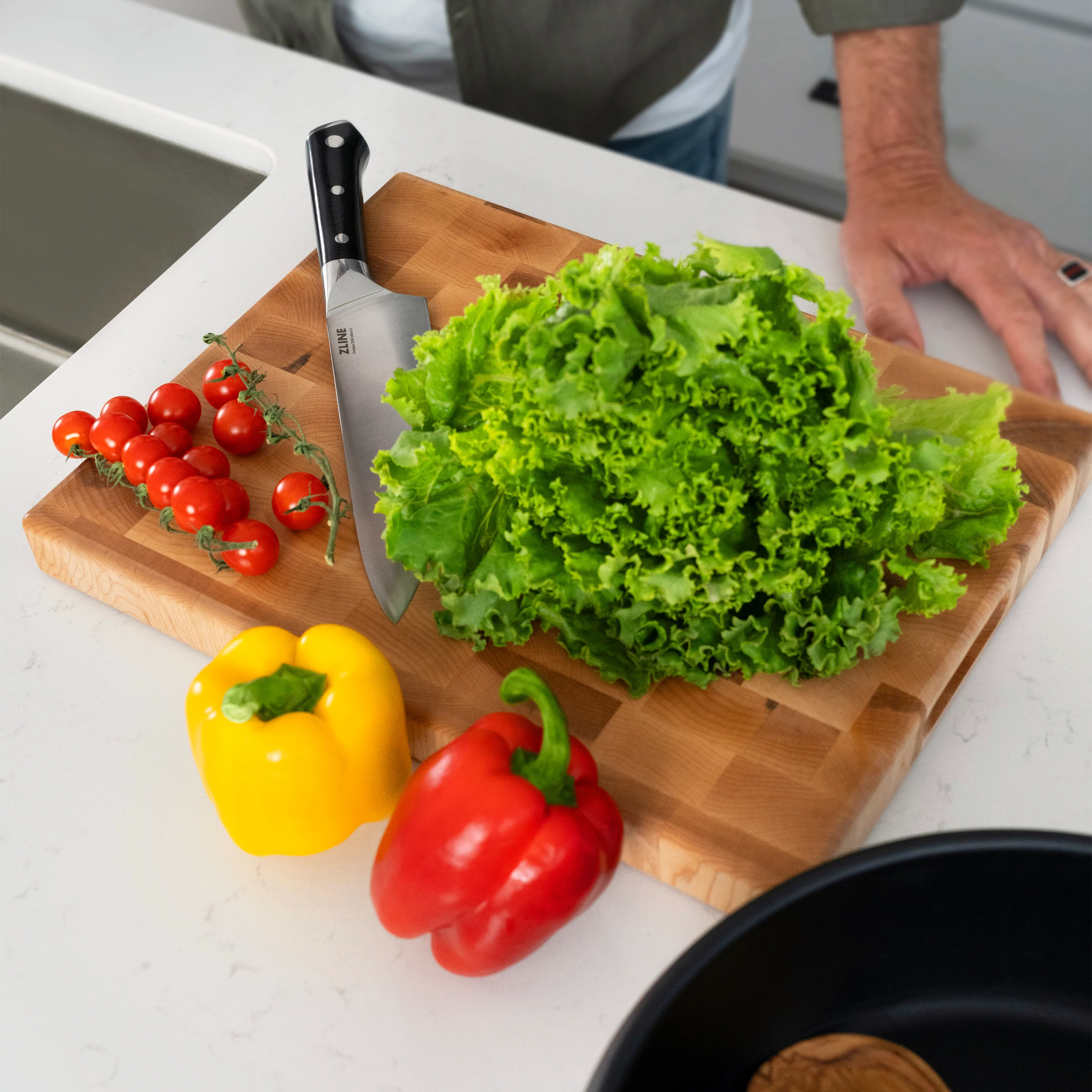 ZLINE 8” Professional German Steel Chef’s Knife (KCKT-GS) - Image 9