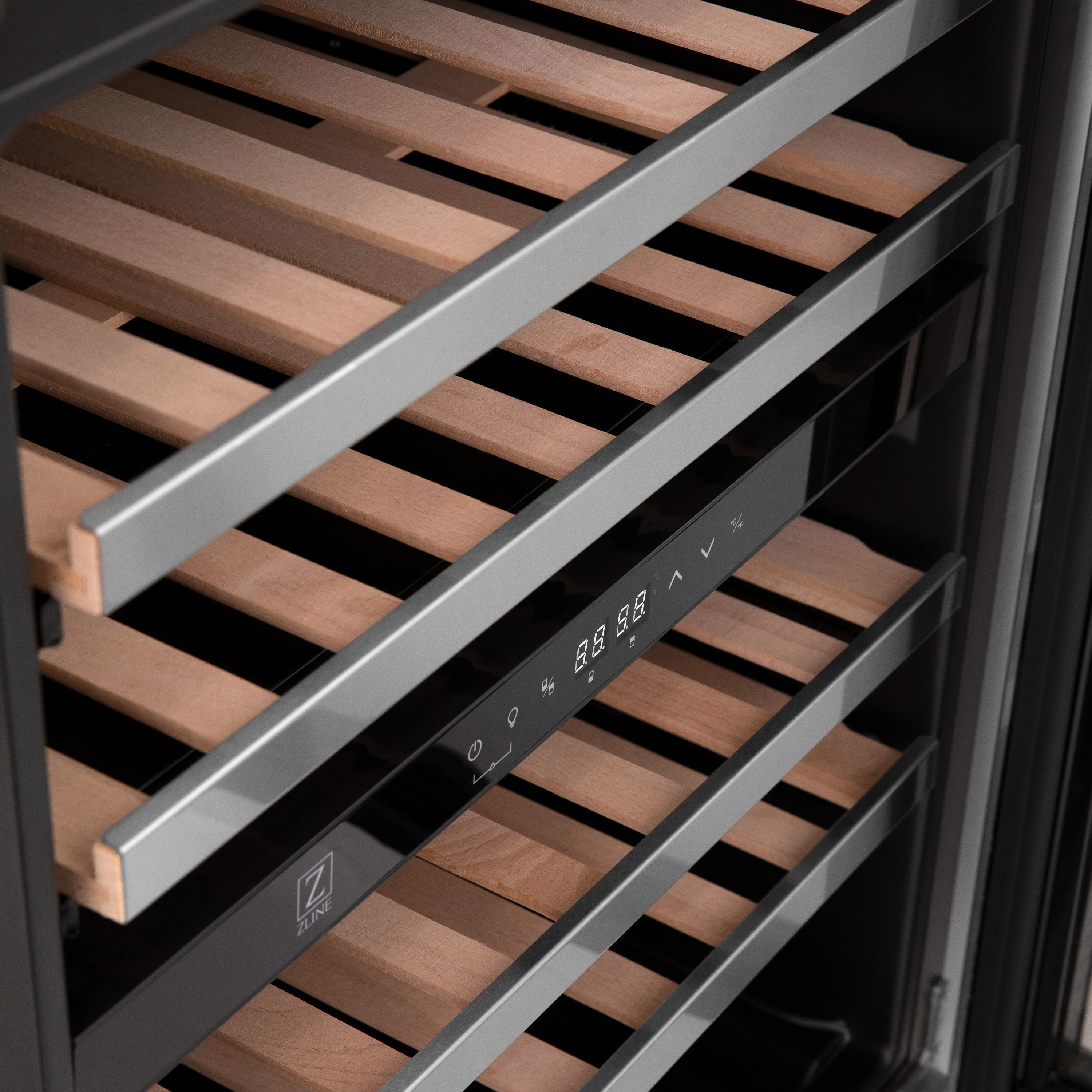 ZLINE 24" Autograph Edition Dual Zone 44-Bottle Wine Cooler in Stainless Steel with Wood Shelf and Polished Gold Accents (RWVZ-UD-24-G) - Image 8
