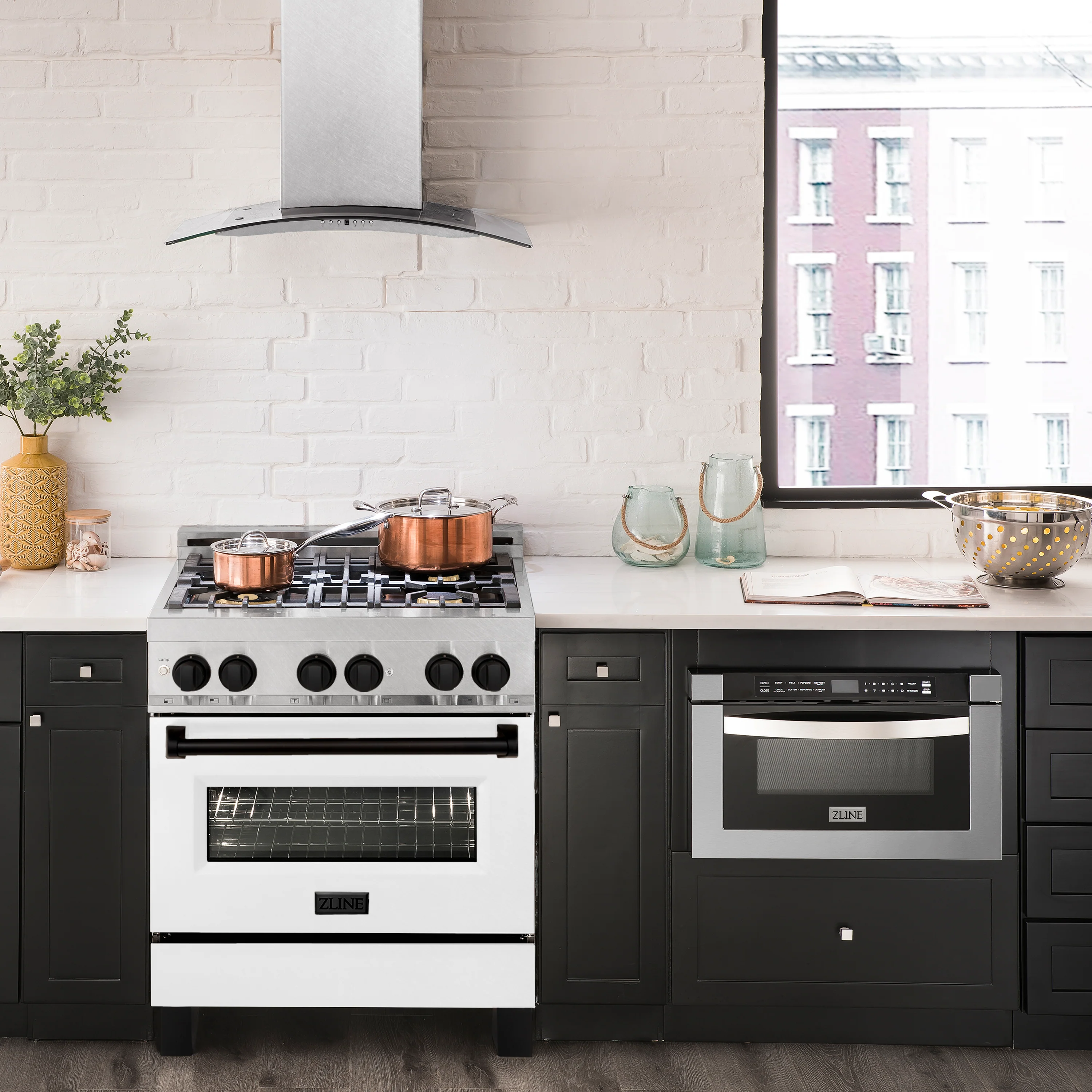 ZLINE Autograph Edition 30 in. 4.0 cu. ft. Legacy Dual Fuel Range with 4 Burner Gas Cooktop and Electric Convection Oven in Satin Stainless Steel with White Matte Door and Matte Black Accents (RASZ-WM-30-MB) - Image 2
