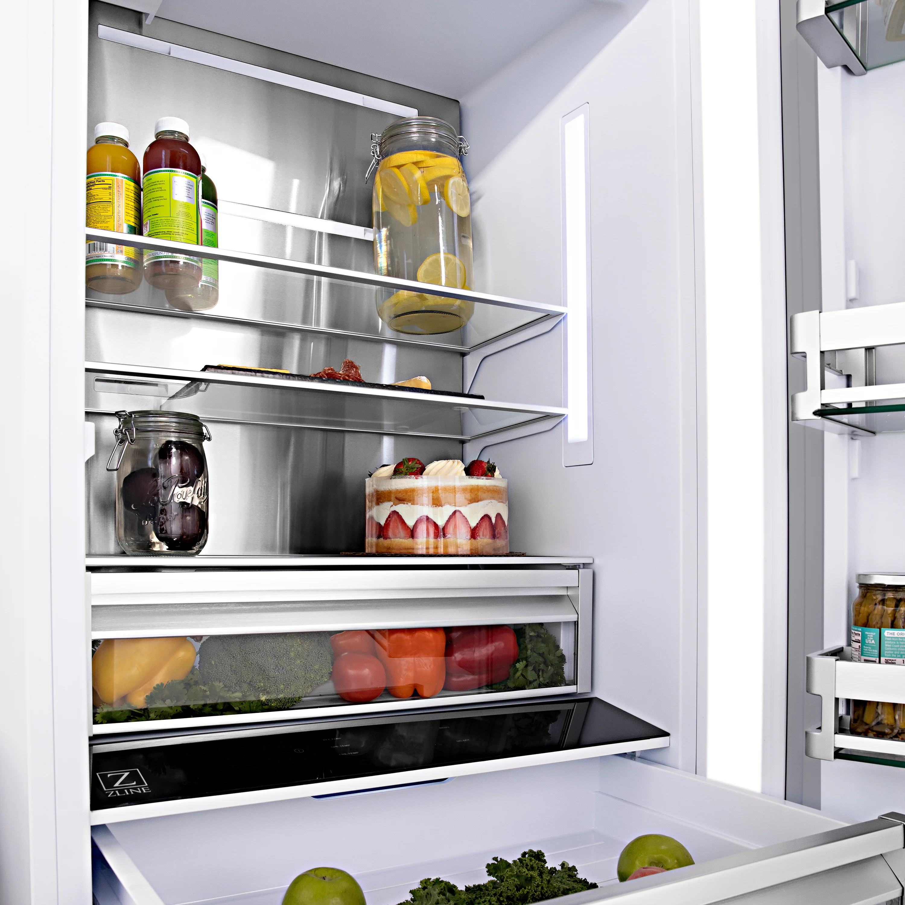 ZLINE Autograph Edition 36 in. 19.6 cu. ft. French Door Built-In Bottom Freezer Refrigerator with Water Dispenser and Ice Maker in Black Stainless Steel with Polished Gold Accents (RBIVZ-BS-36-G) - Image 8