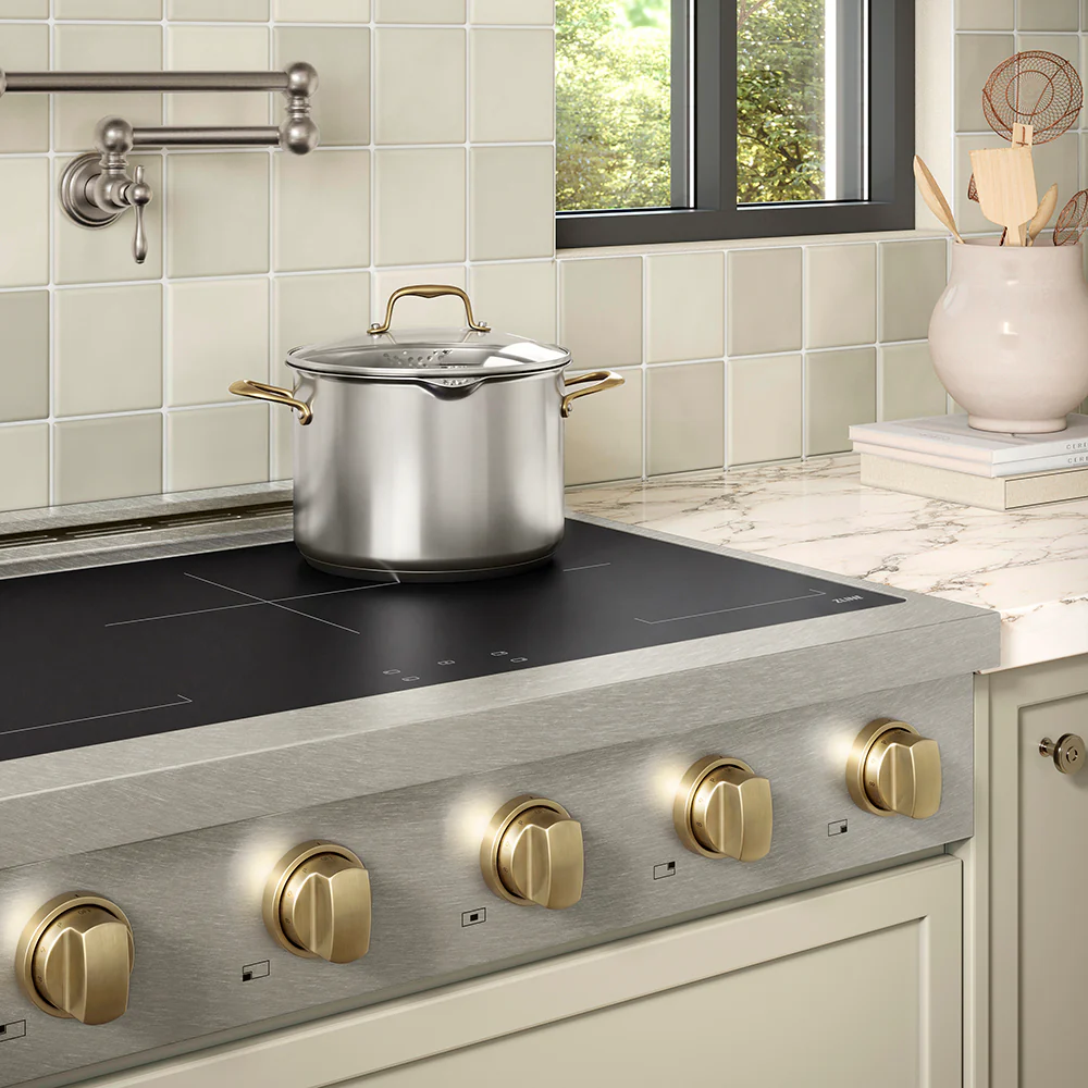 ZLINE Autograph Edition 36 in. Paramount Induction Rangetop with 5 Element Cooktop in Satin Stainless Steel and Champagne Bronze Accents (SINRTSZ-36-CB) - Image 13