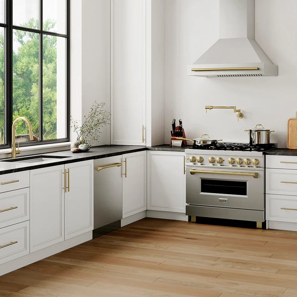 ZLINE Autograph Edition 36 in. 4.6 cu. ft. Legacy Dual Fuel Range with 6 Burner Gas Cooktop and Electric Convection Oven in Stainless Steel and Champagne Bronze Accents (RAZ-36-CB) - Image 19