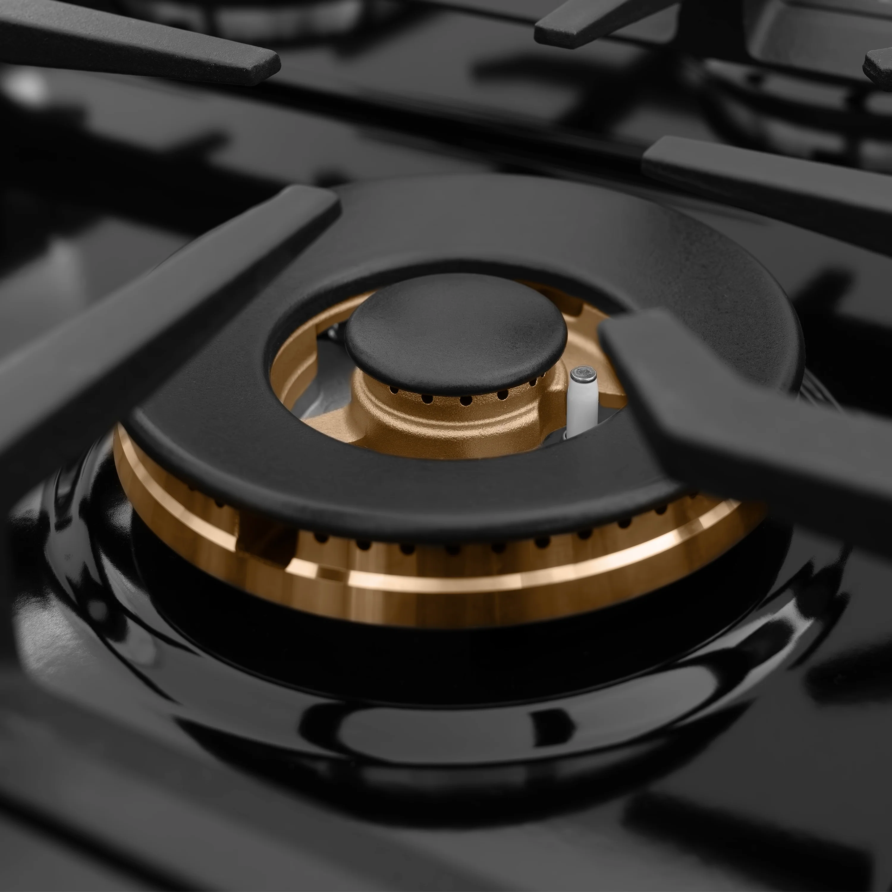 ZLINE Autograph Edition 48 in. Classic Gas Rangetop with 8 Burners and Porcelain Cooktop in Stainless Steel with Champagne Bronze Accents (RTZ-48-CB) - Image 6